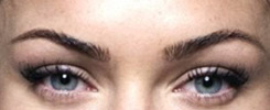 woman's eyebrows