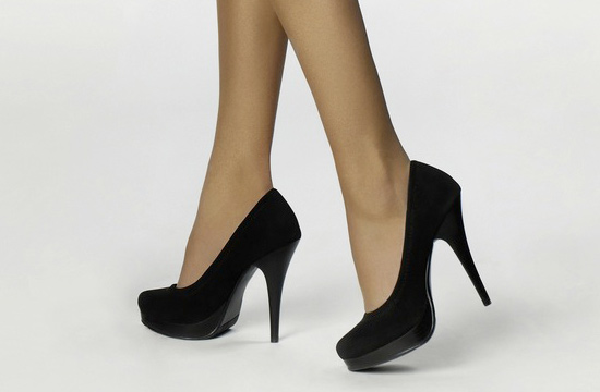 walking in black heels