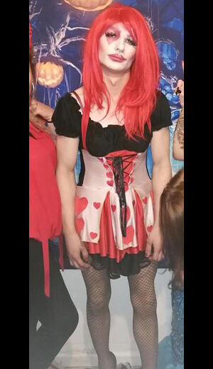 Queen of hearts costume